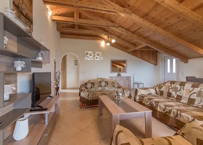 Mitros Apartment
